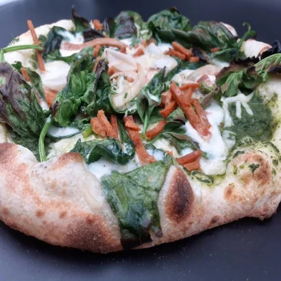 Pizza Popeye végane – 100% végétale